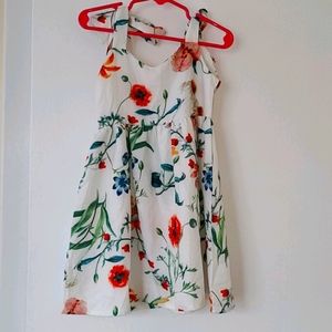 🆕️Popreal girls floral print dress- 4T